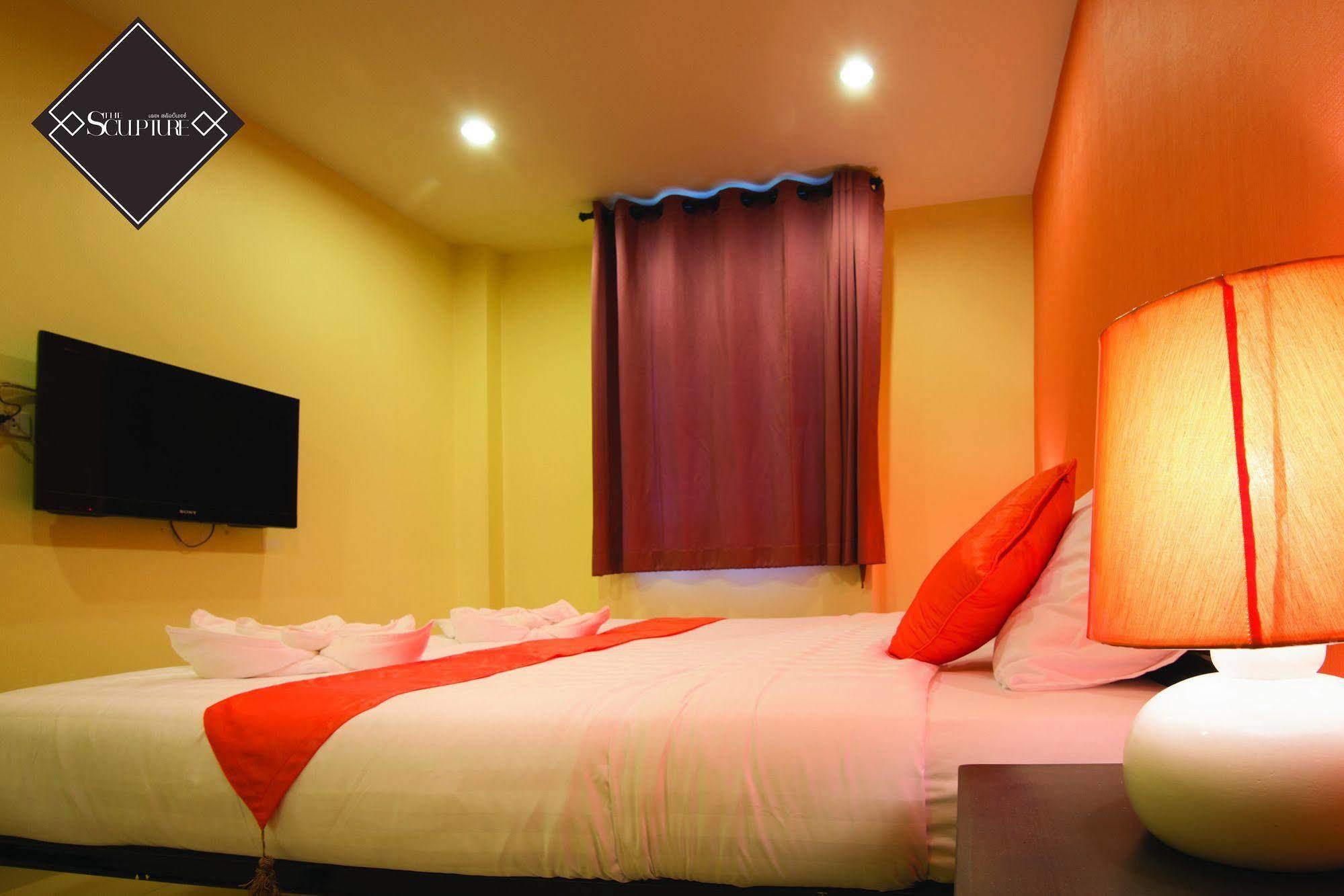 The Sculpture Hotel Chiang Mai Buitenkant foto