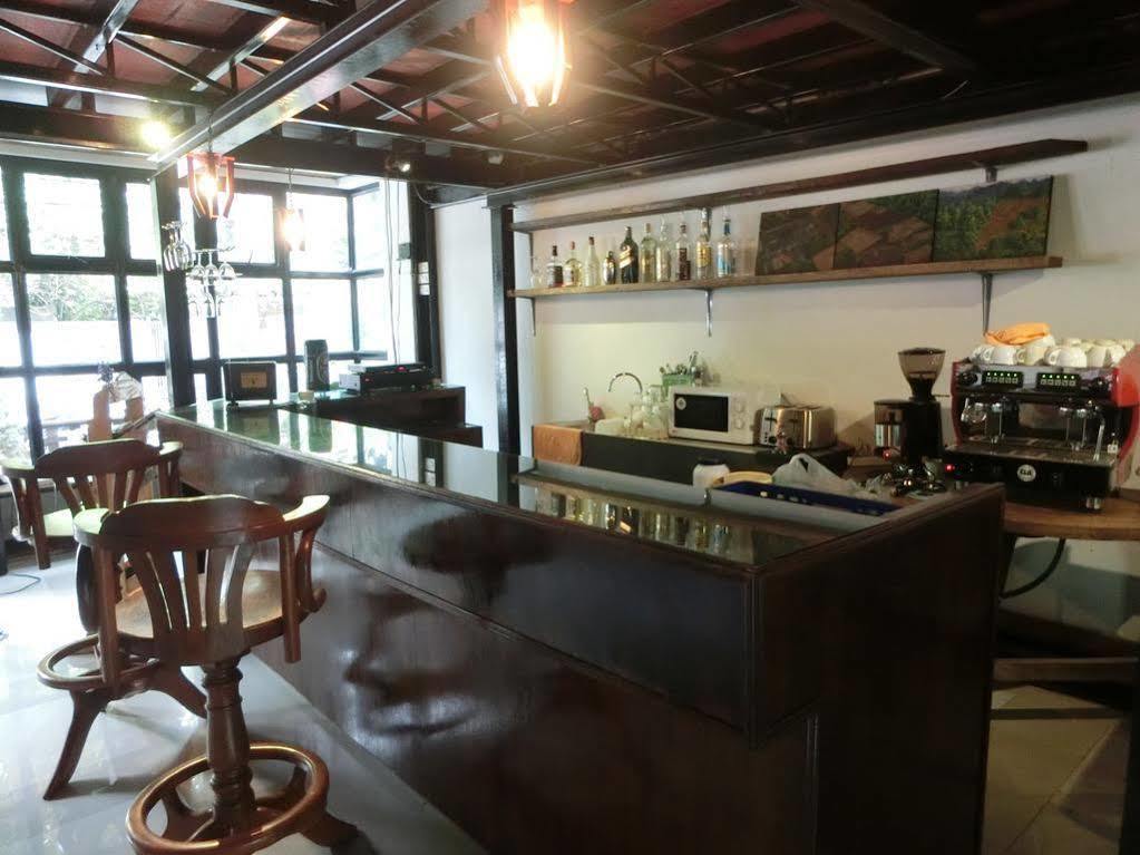 The Sculpture Hotel Chiang Mai Buitenkant foto